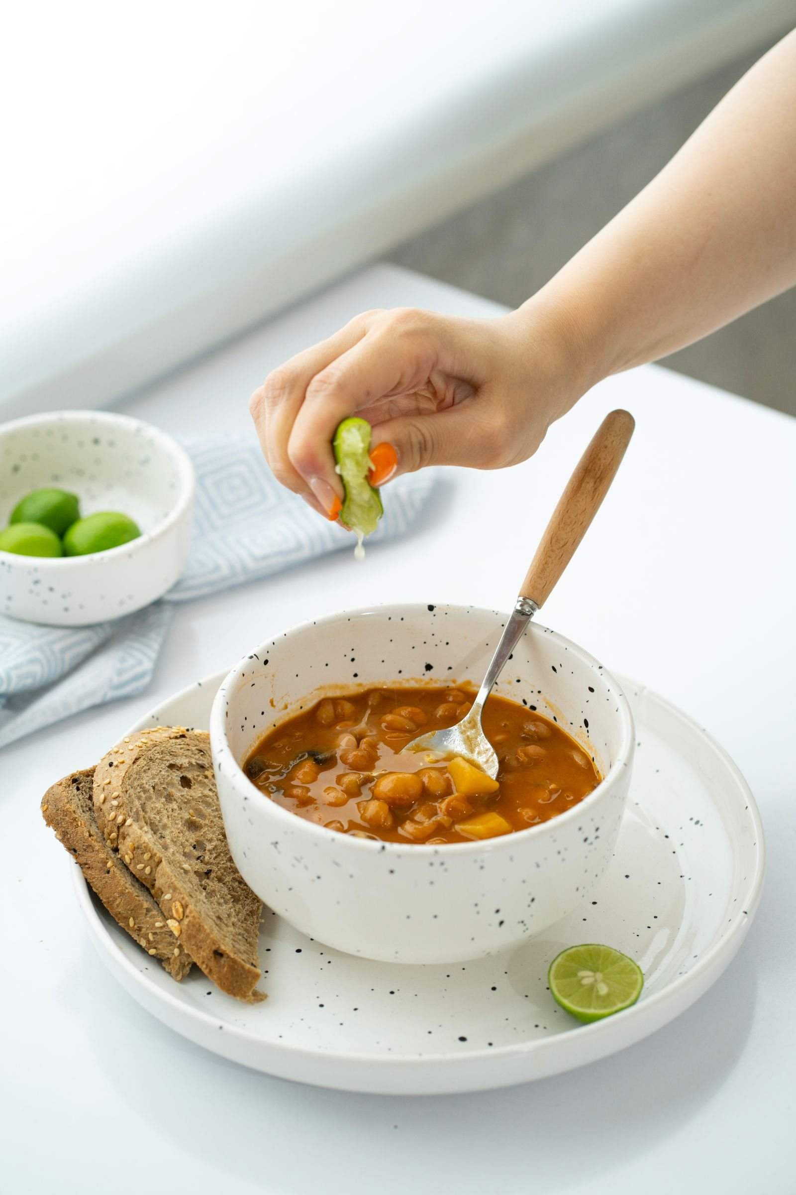 Roasted Tomato and White Bean Soup — photo 2